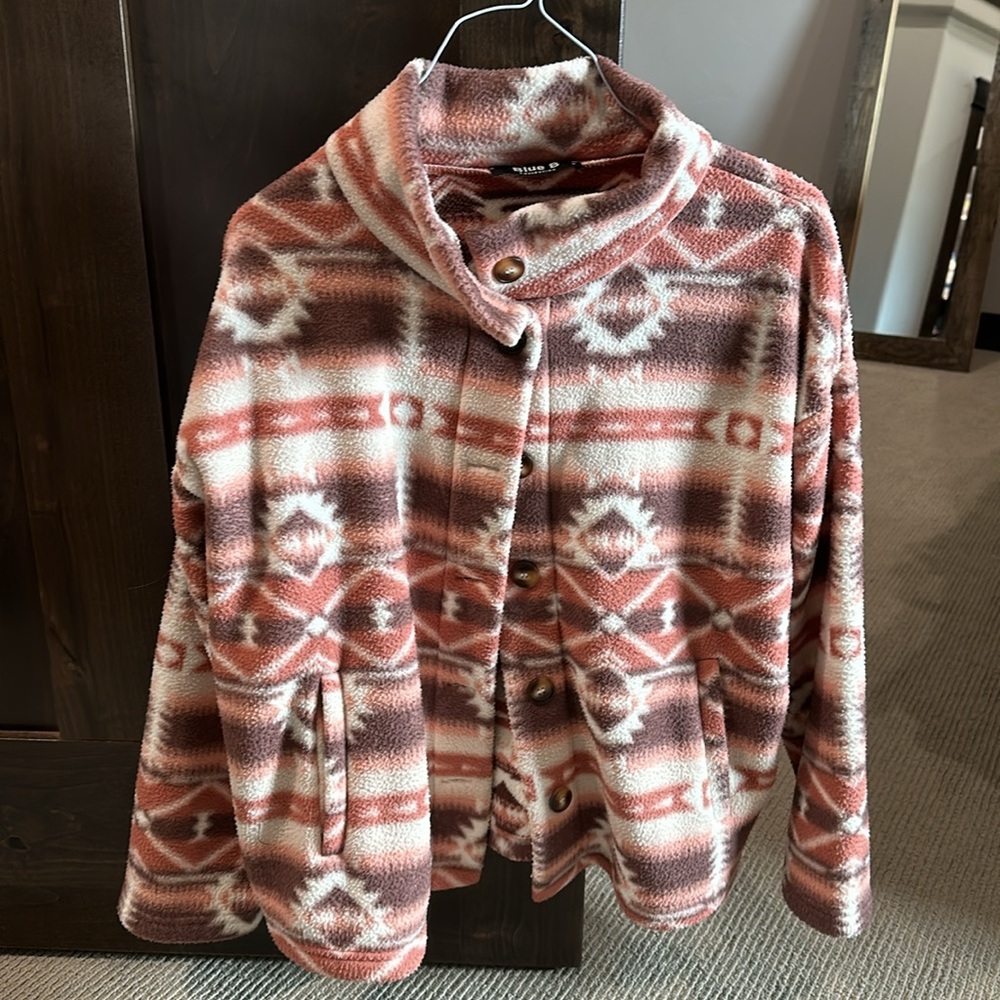 Button down Aztec jacket - Picture 2 of 2